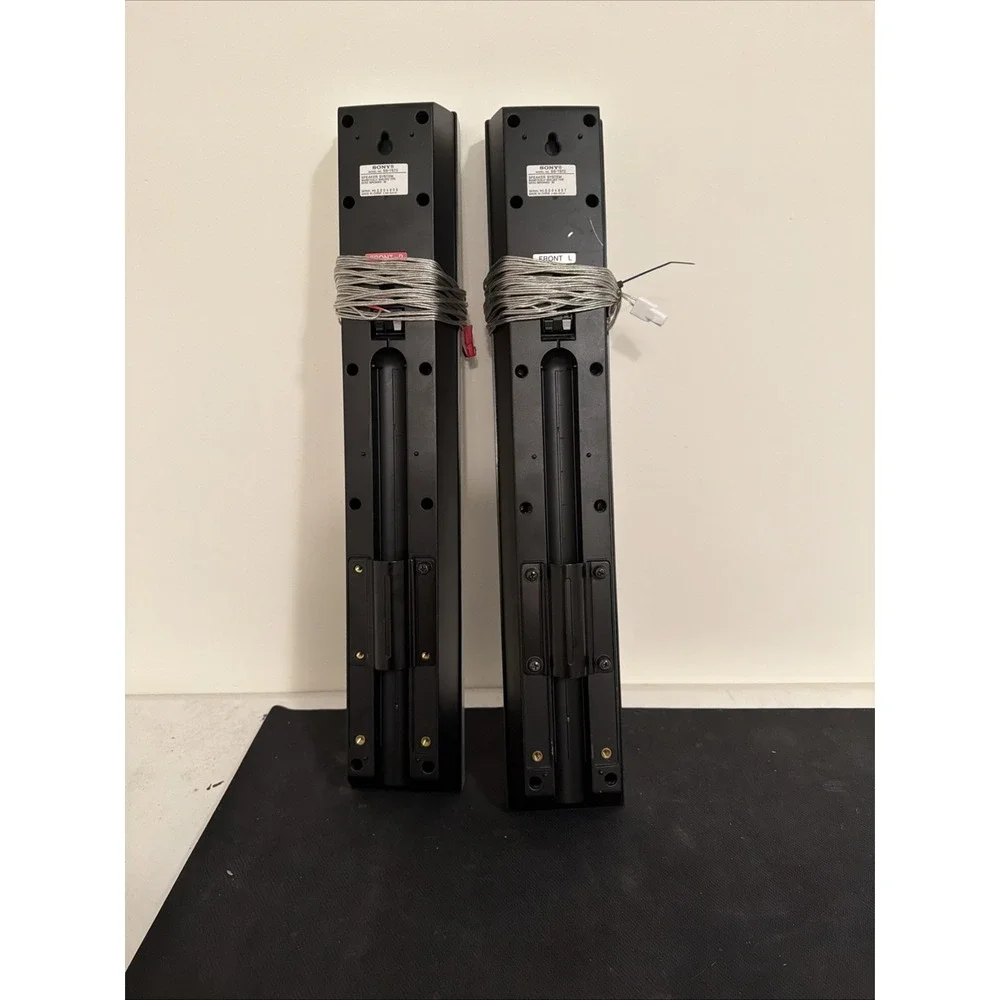 2 SONY SS-TS73 Tower Speakers RIGHT & LEFT works great